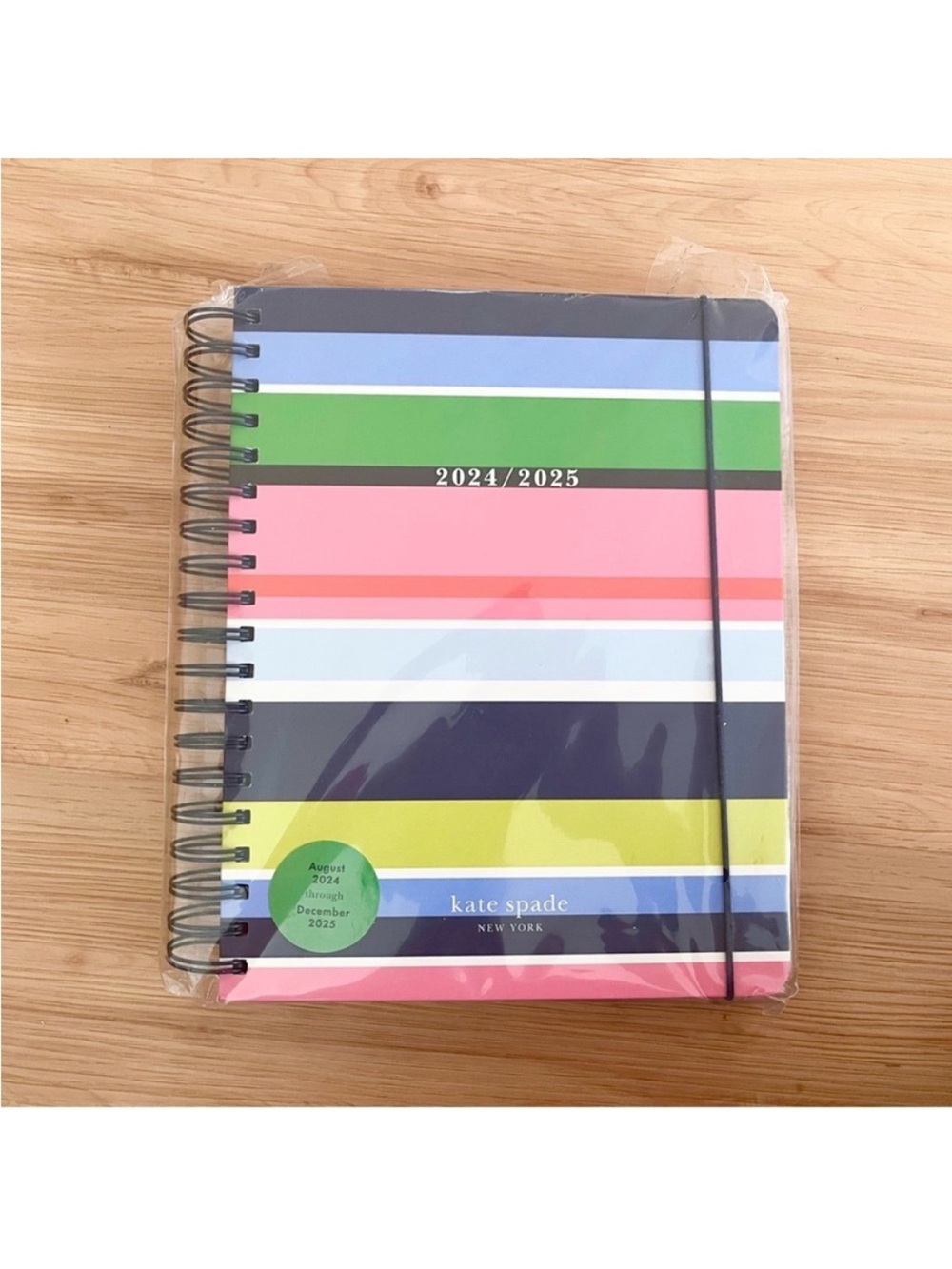 Kate Spade Sunny Day Stripe
2024-25
17-month Mega Planner #
K240139
